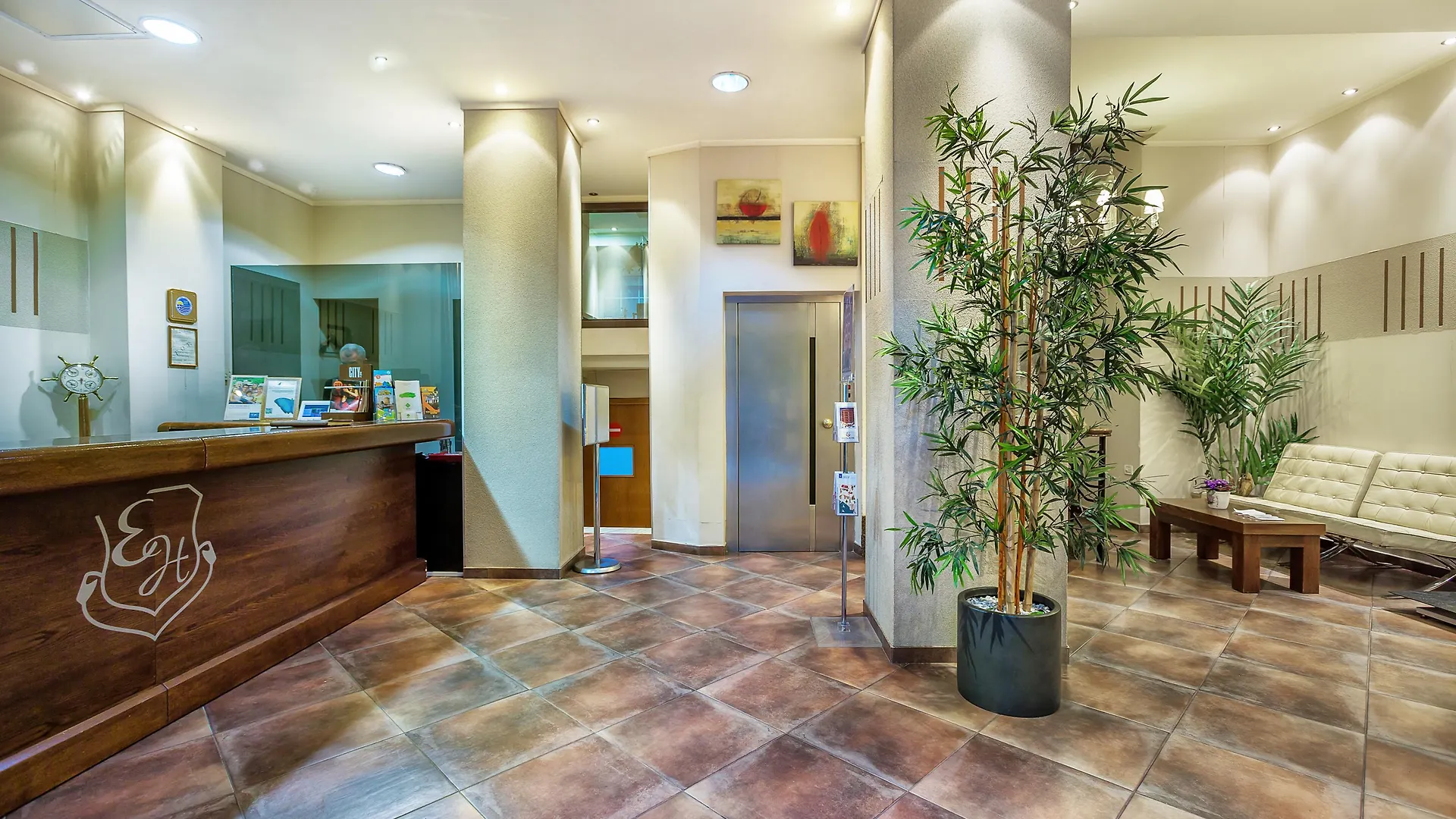 ***  Egnatia Hotel Салоники Греция